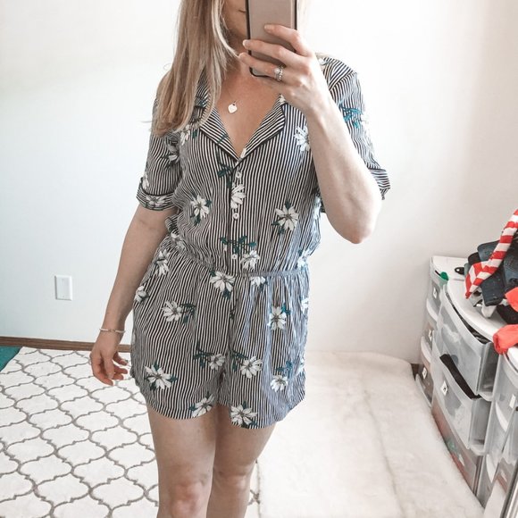 One Clothing Los Angeles Striped Floral Romper - Picture 4 of 11